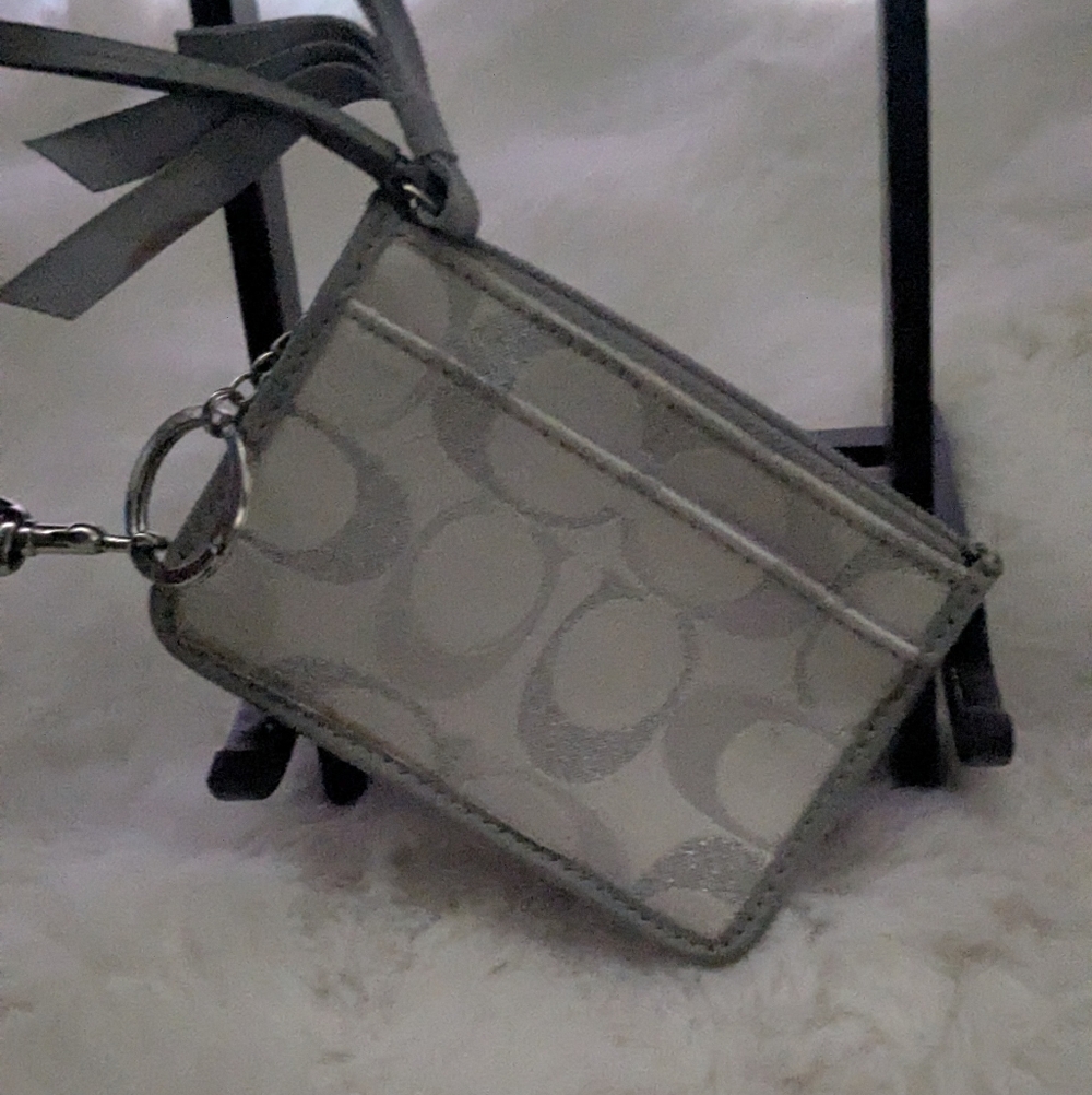 Coach Signature Jacquard ID Card Case Wristlet Gray Zip Wallet Keychain